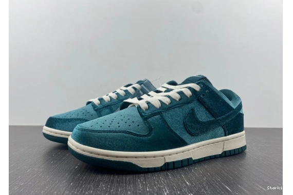 Dunk Velvet Low Nike Green DZ5224-300 0318